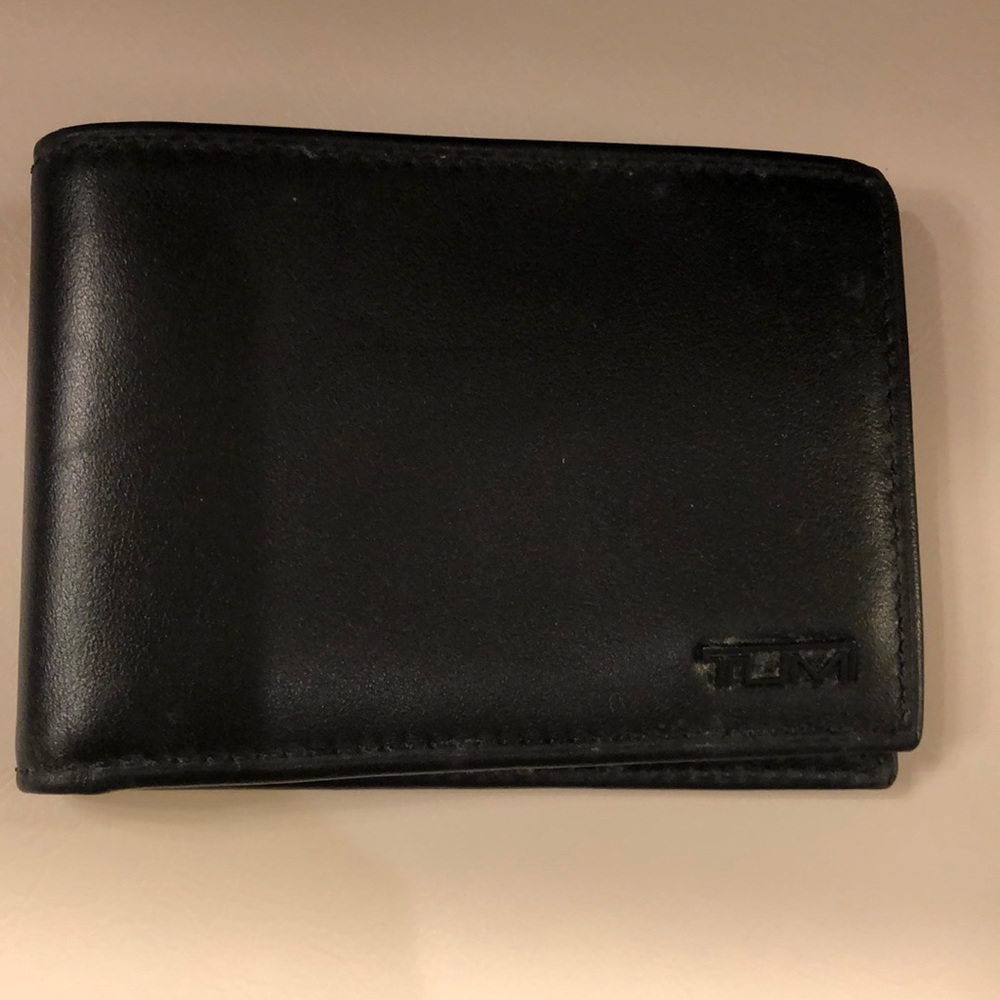TUMI Wallet